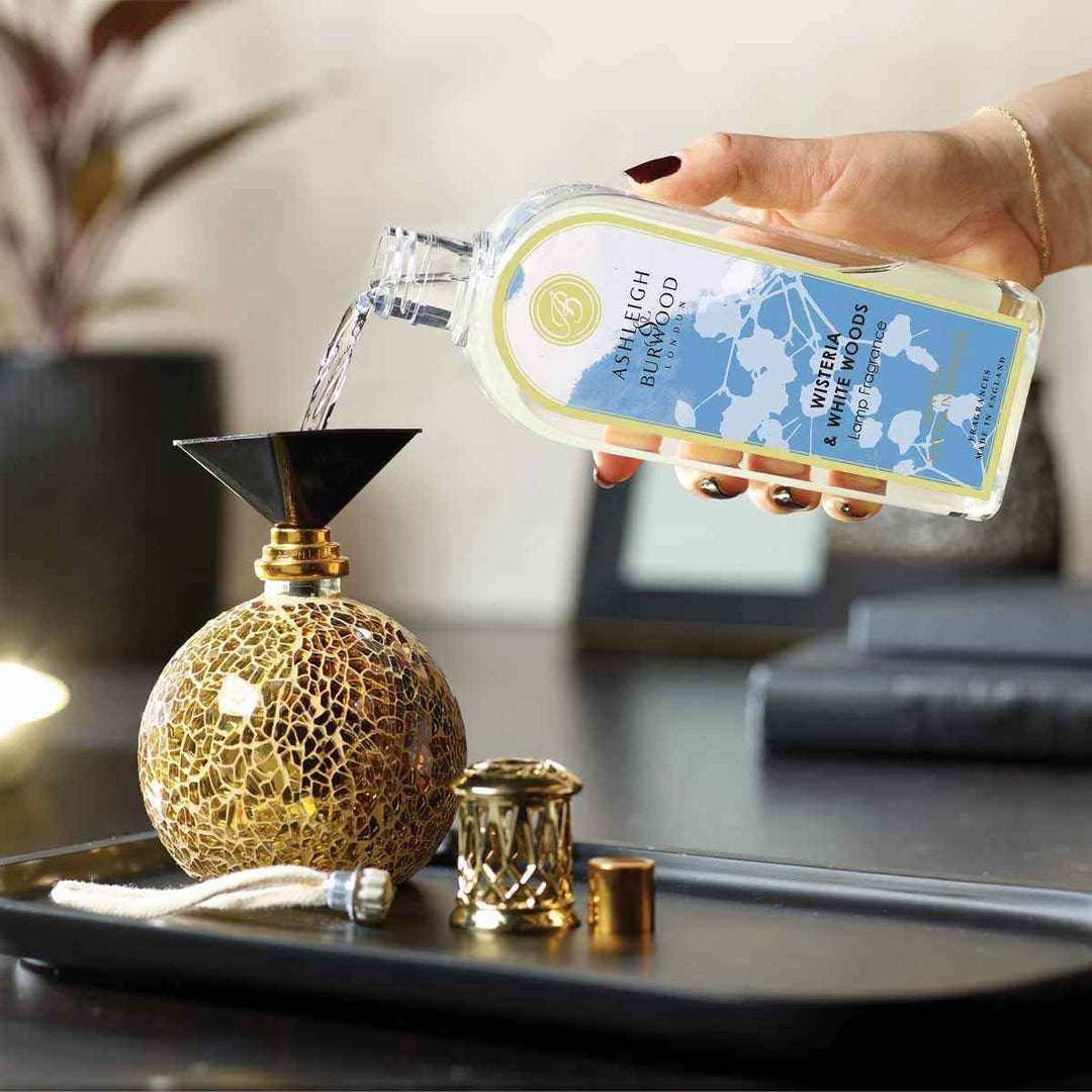 Wisteria & White Woods Lamp Fragrance