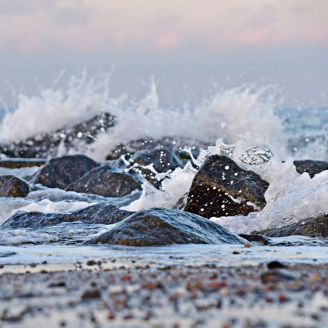 Sea waves splashing on the shore