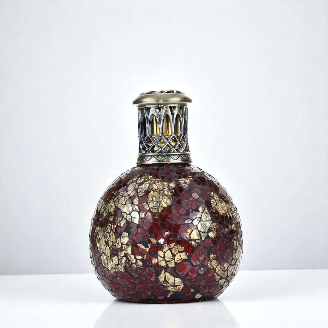 Dragons Eye Fragrance Lamp against a white neutral background