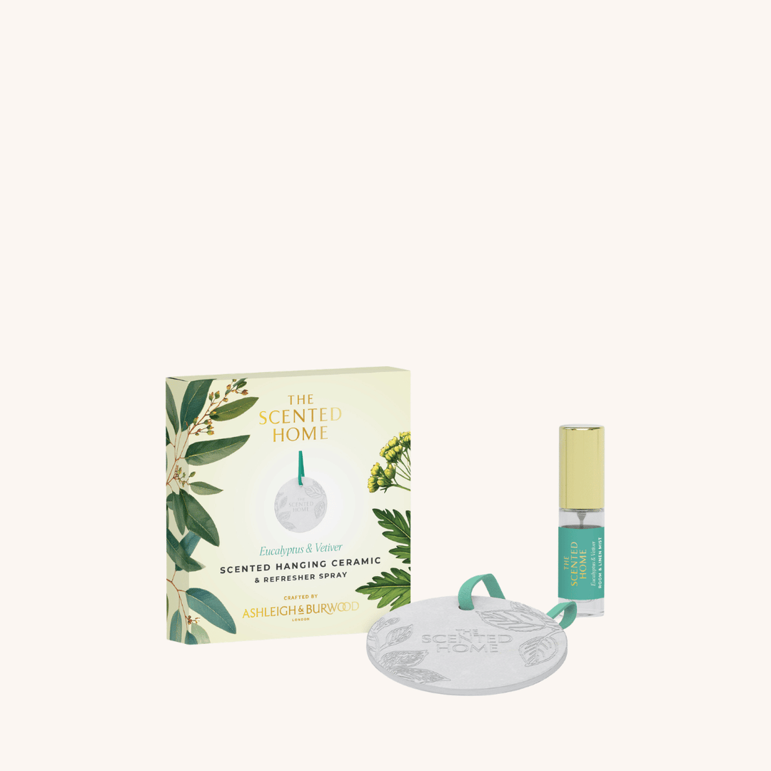 Eucalyptus & Vetiver Scented Hanging Ceramic on a white background