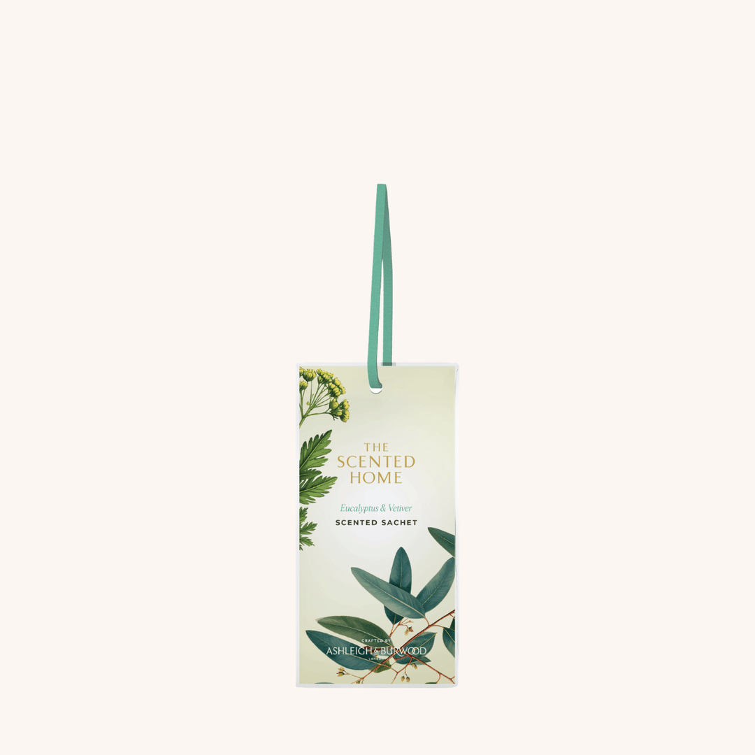 Eucalyptus & Vetiver Scented Sachet on a white background