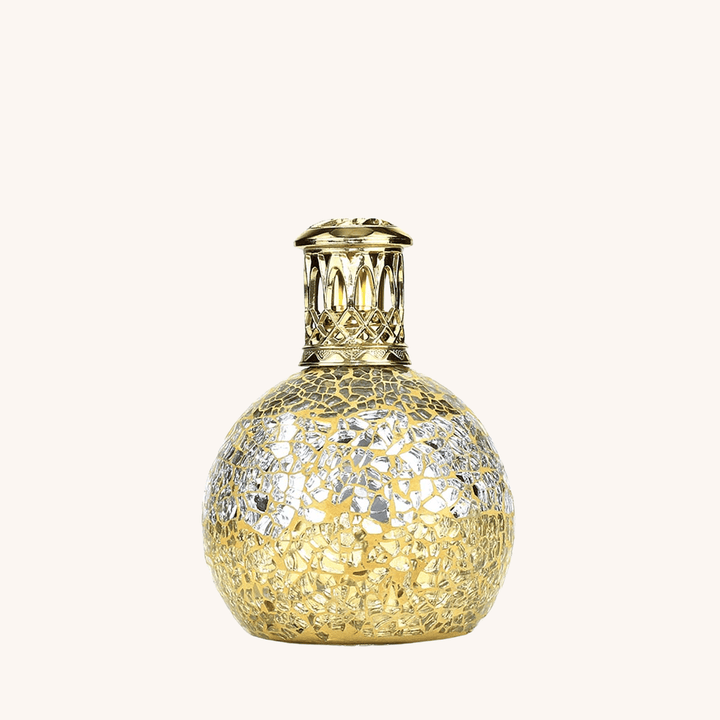 Little Treasure Fragrance Lamp on a white background