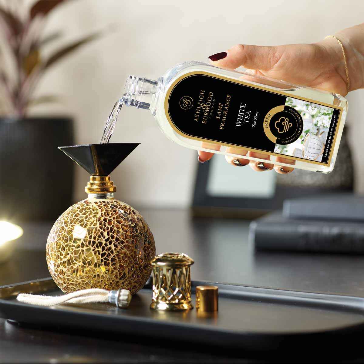 ASHLEIGH BURWOOD リトルオーシャン S ホワイトティー White Tea Lamp Fragrance – Ashleigh & Burwood