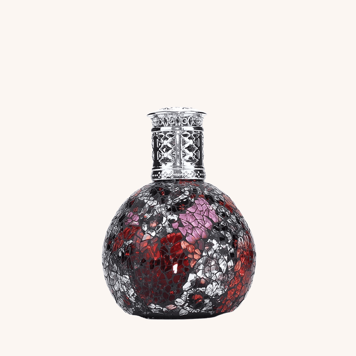 Vampiress Fragrance Lamp on a white background